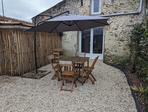 Outdoor dining - La Roche Bleue - 100m plage - Parking (La Bernerie-en-Retz)