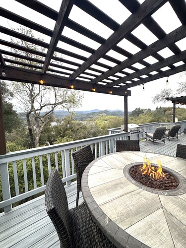 Beautiful Family Lodge with room for everyone