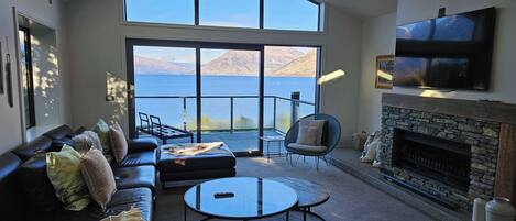 TV, fireplace, stereo, offices