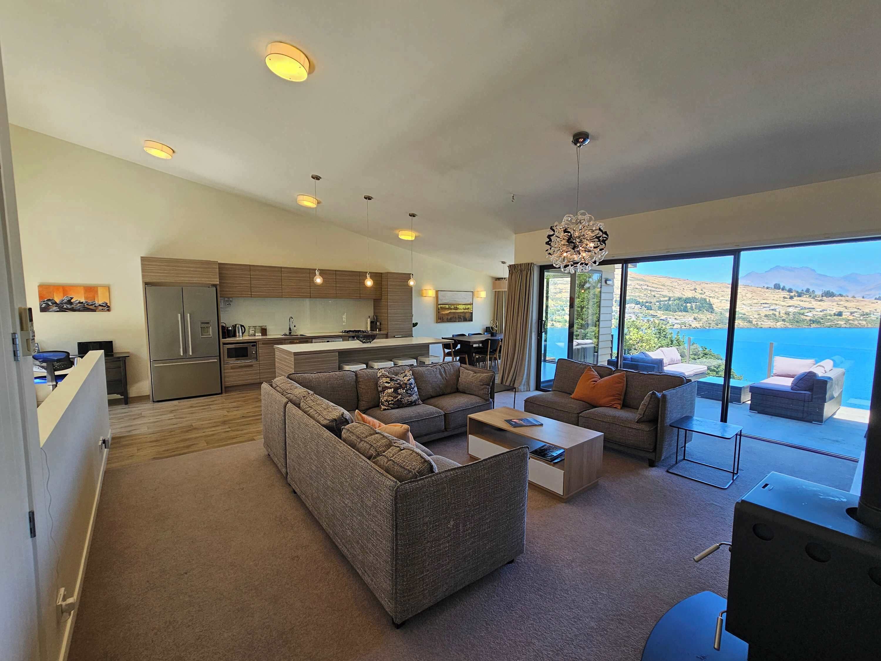 TV, fireplace, stereo, offices