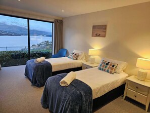 Spa - Spectacular Views & Comfort in Queenstown! (Queenstown)