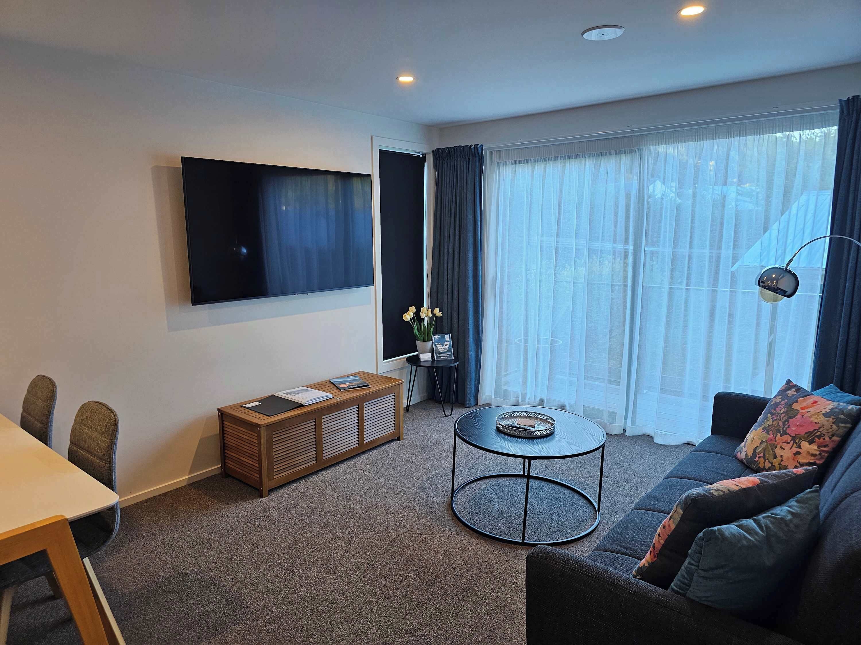TV