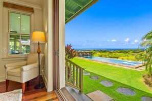 Property grounds - Gorgeous Poipu Villa with Pool & Spa + Ocean Views (Koloa)