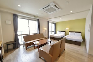 Family Room | Desk, free WiFi, bed sheets - HOTEL2020 (Naha)