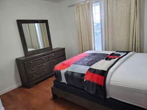 2 bedrooms, free WiFi, bed sheets