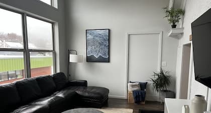 3 bedroom, modern loft style apartment located in downtown Marquette