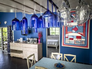 3 bedrooms, in-room safe, free WiFi, bed sheets