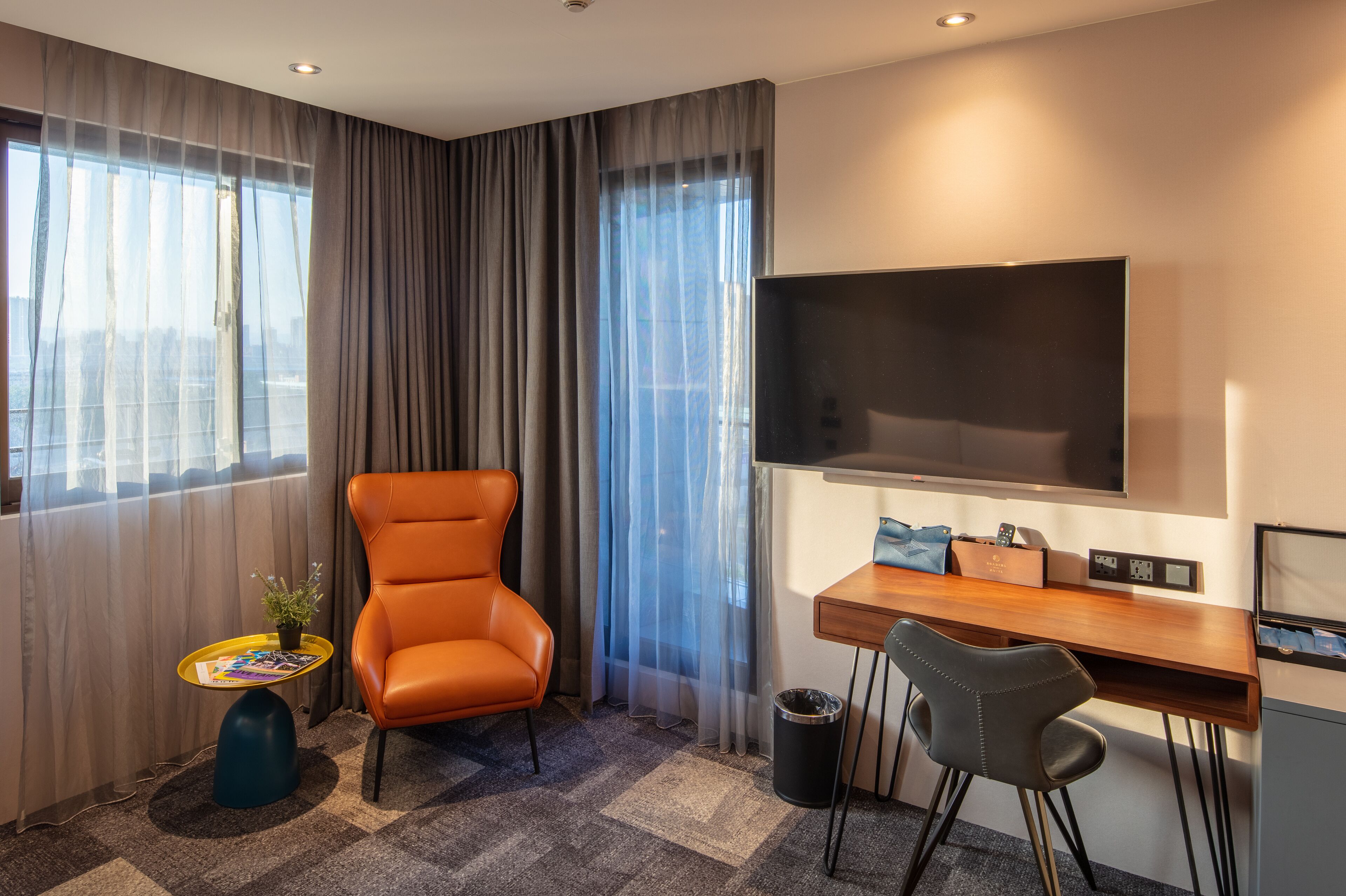 Foto - Roaders Plus Hotel - Theme