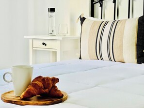 Unclassified image, 4 of 26, button