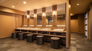 Bain public