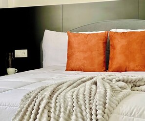 1 habitación, tabla de planchar con plancha, wifi y ropa de cama 