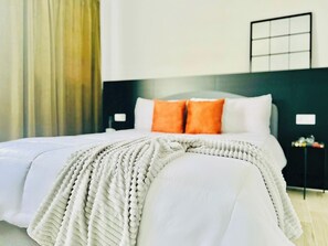 Unclassified image, 4 of 29, button