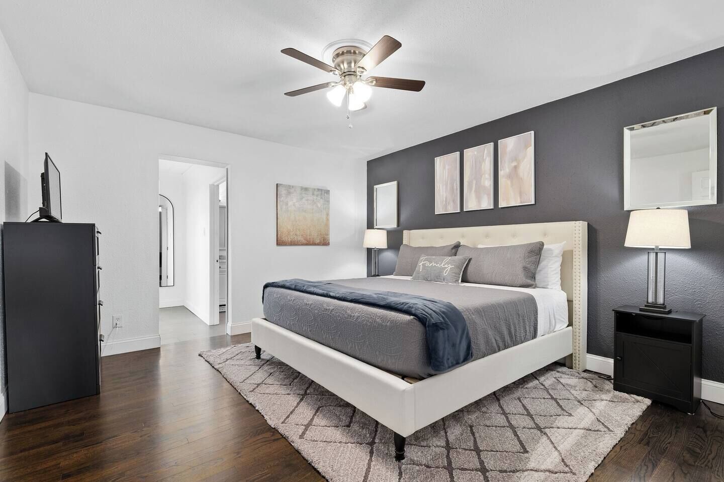 3 bedrooms, memory foam beds, iron/ironing board, free WiFi