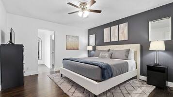 3 bedrooms, memory foam beds, iron/ironing board, free WiFi