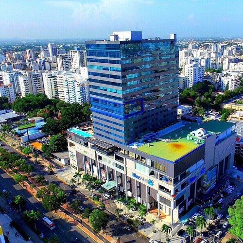 Beautiful apartment centrally located near agora mall National District