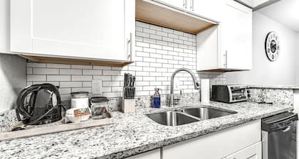 Best of Arlington | Across from AT&T and Six Flags