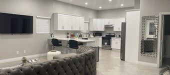 Just Built! Private Luxury: Insta Worthy BRAND NEW Home: Luxurious+COMFORT