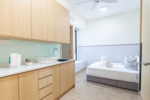 Premium Apartment, 2 Bedrooms | Bathroom