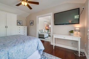 1 bedroom, desk, iron/ironing board, free WiFi