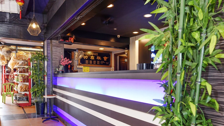 ホテル O プラウ ケタム イン