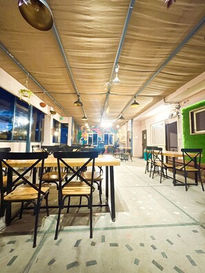 Daily continental breakfast (INR 250 per person)