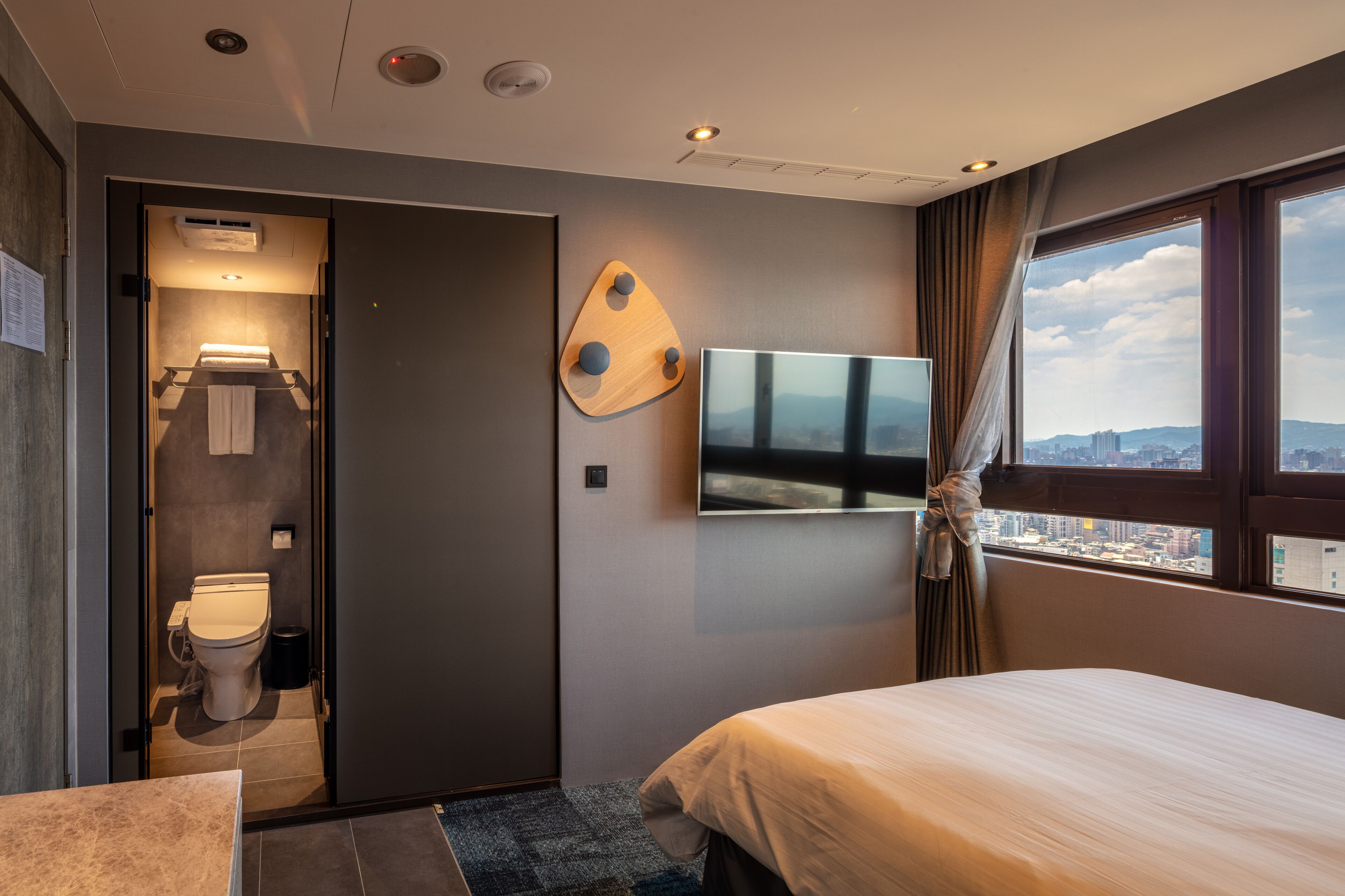 Foto - Roaders Plus Hotel - Taipei Station