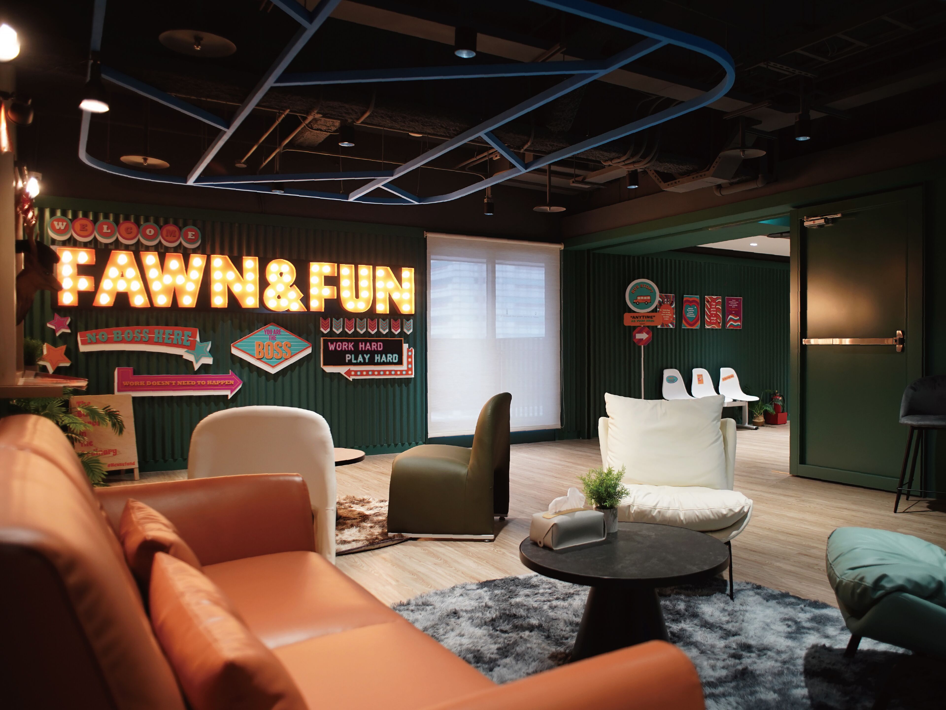 Foto - Roaders Plus Hotel - Taipei Station