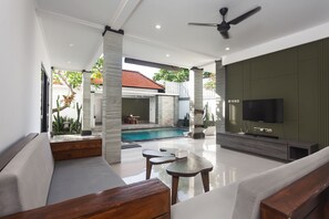 Interior - Maja Villa Batubelig by GenuineHost (Seminyak)
