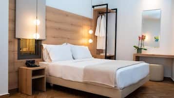 1 bedroom, free minibar, in-room safe, individually decorated