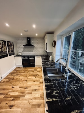 Fridge, microwave, oven, dishwasher - Boutique, 4 bedroom detached house (Teignmouth)
