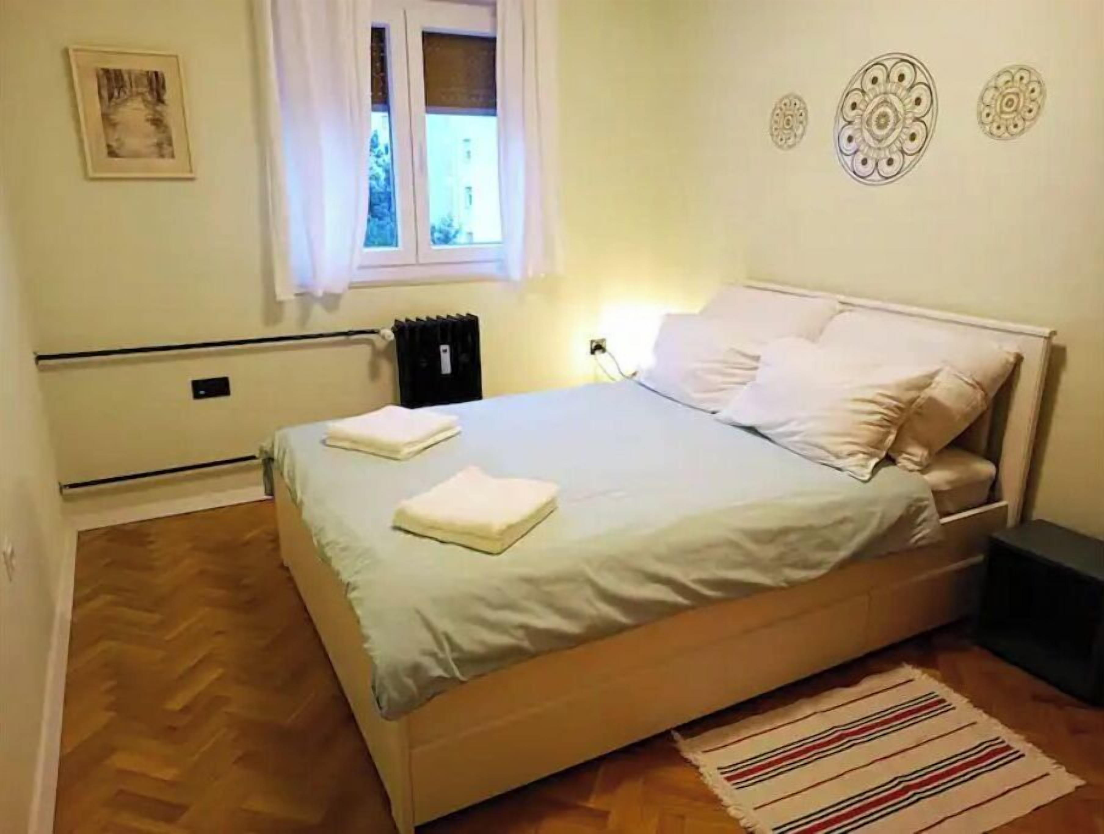 1 chambre, Wi-Fi gratuit, draps fournis