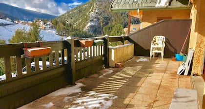 Villard-de-Lans: 3-Room Apt, Terrace, Pets OK, Parking, WiFi