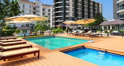 The Leisure Hotel
