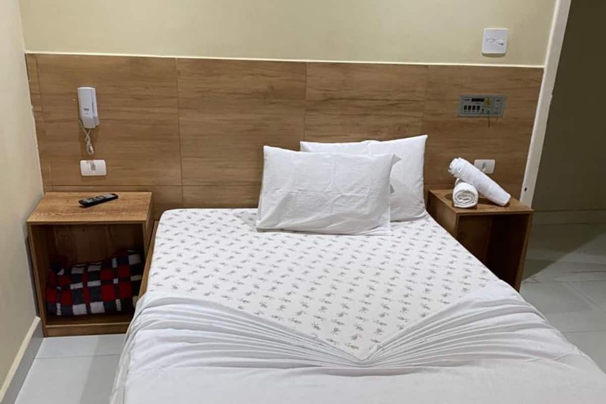 Habitación doble | Wifi gratis y ropa de cama