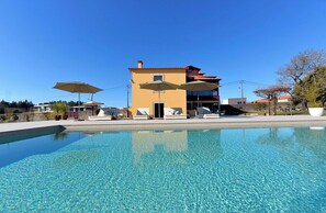 A heated pool - Villa 326 Luxurious near Beach Ideal for Families (Esposende)