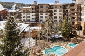 Exterior - RARE Three Bedroom Lovely Passage Point Condo!! (Copper Mountain)