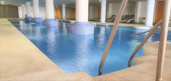 Indoor pool, outdoor pool