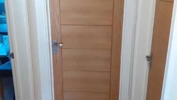 House, Multiple Beds | 4 bedrooms, free WiFi, bed sheets