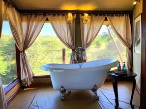 Luxury Tent | Premium bedding, memory foam beds, in-room safe, bed sheets - TARANGIRE KURO TREETOP LODGE (Tarangire National Park)