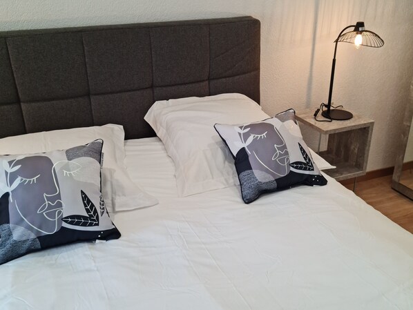 Classic Room | Premium bedding, down duvets, minibar, in-room safe