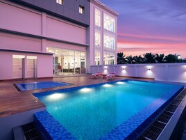 Piscina externa
