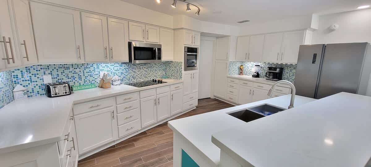 ハウス ベッド (複数台) プールアクセス プールビュー | 専用キッチン | 冷蔵庫、電子レンジ、オーブン、コンロ