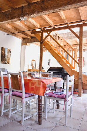Cottage 4 - Le Chai - 3 bedrooms | In-room dining - Le Prielle (Madiran)