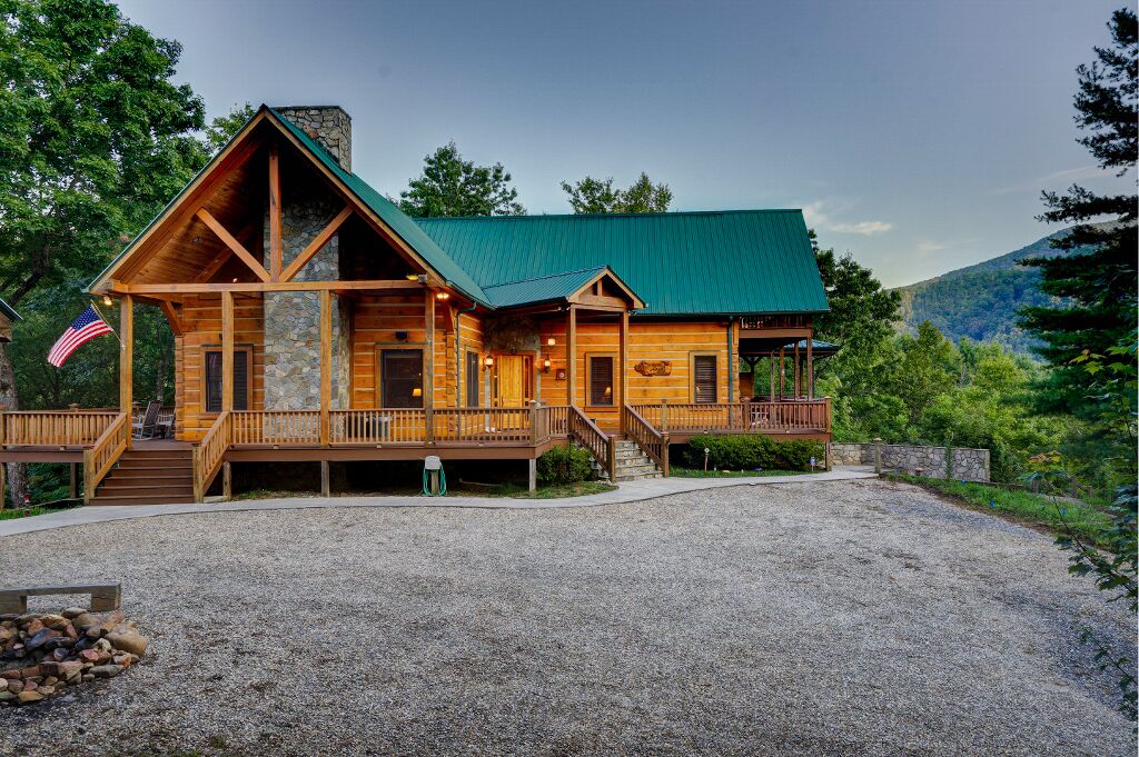 Quail Mountain lodge secluded mountain escape.