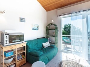 Télévision à écran plat