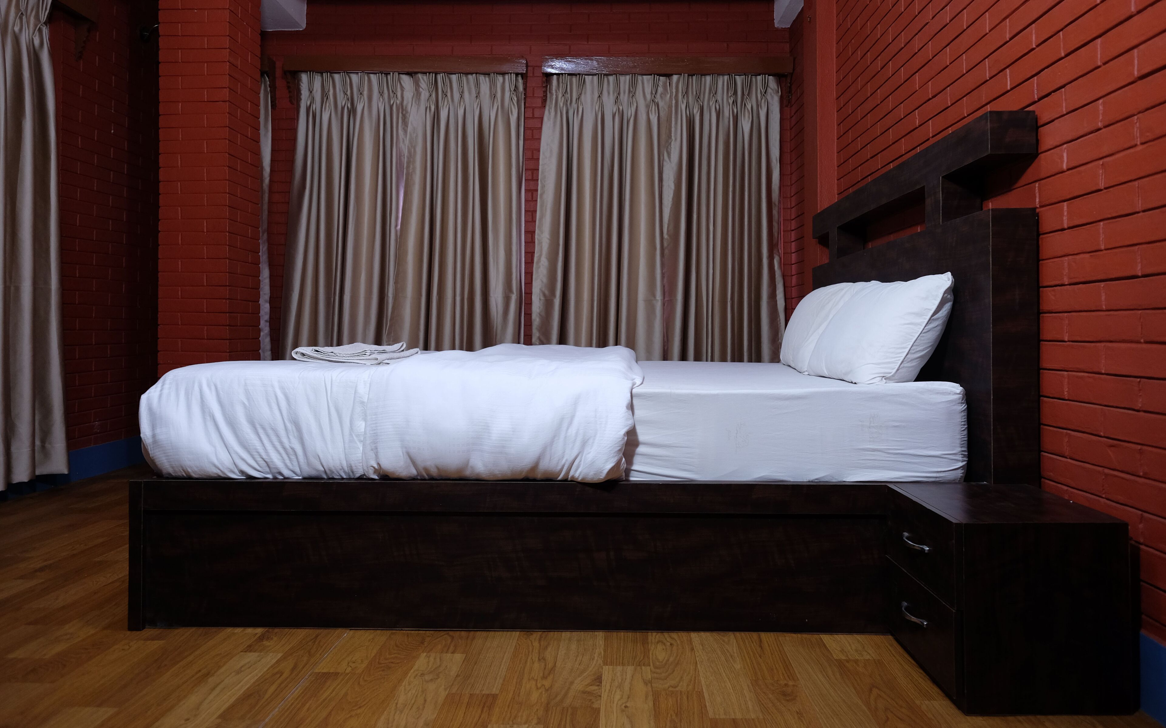 2 chambres, bureau, Wi-Fi gratuit, draps fournis