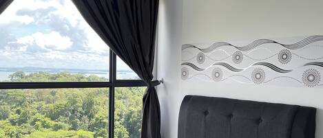 2 makuuhuonetta, silitysrauta/-lauta, ilmainen Wi-Fi, vuodevaatteet