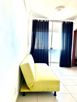 Family Apartment | Living area | TV - Flats Bela Vista Marista (Goiânia)