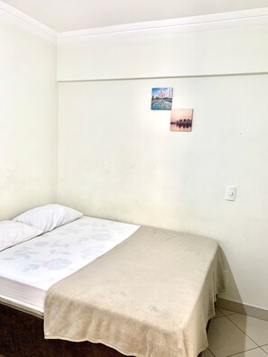 Family Apartment | 1 bedroom, bed sheets - Flats Bela Vista Marista (Goiânia)