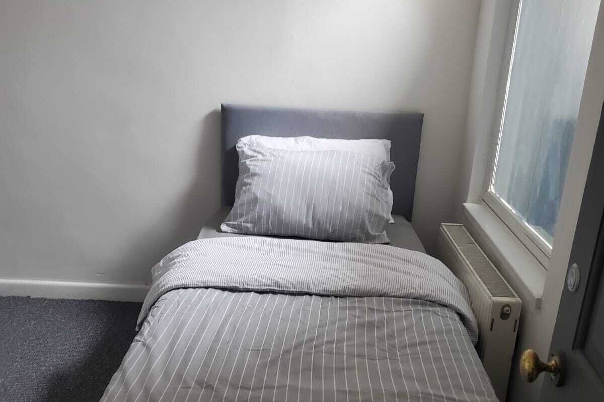 In-room safe, iron/ironing board (on request), WiFi (free), bed sheets